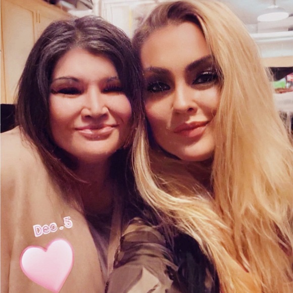 Meet your Posher(s), CalnDrea! And now just Drea ;) - Picture 9 of 16